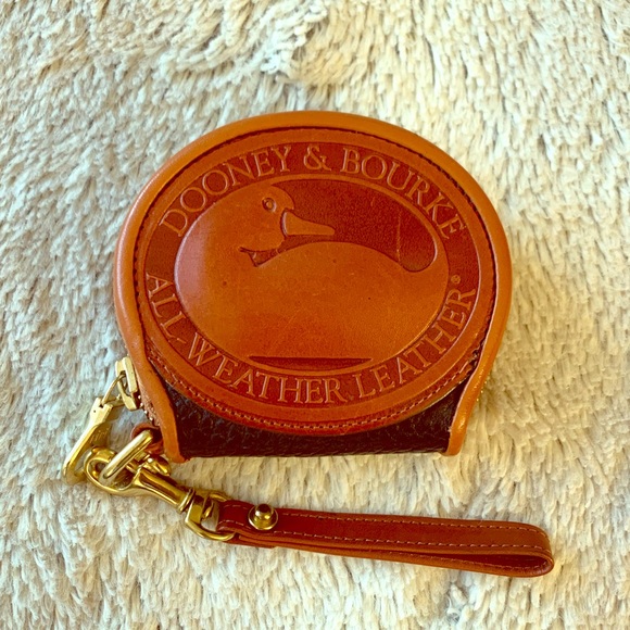 Dooney & Bourke Handbags - NWOT vintage goose Dooney & Bourke change purse